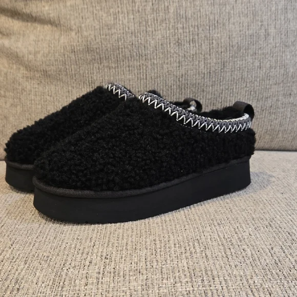 Earth Freyya Platform Casual Mules - Picture 2 of 6